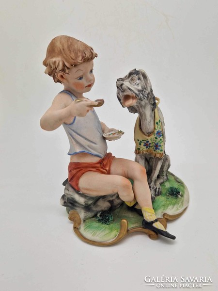 Capodimonte olasz porcelán fiú kutyával