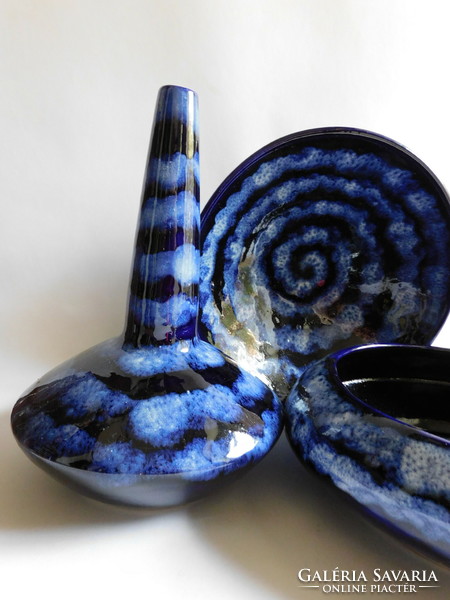 Retro ceramic family - indigo blue space age vase and two bowls