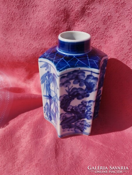 Oriental porcelain, blue painted, square tea herb holder, spice holder