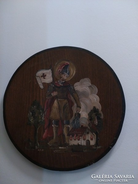 DIG. Marked, artistic painting on wood
