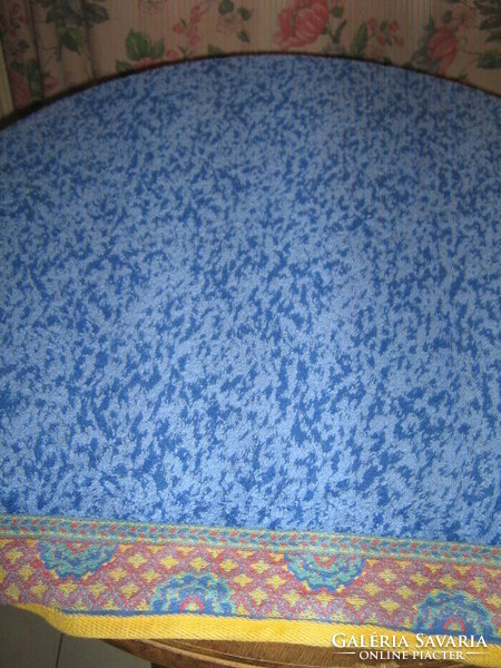 Large towel with a floral base