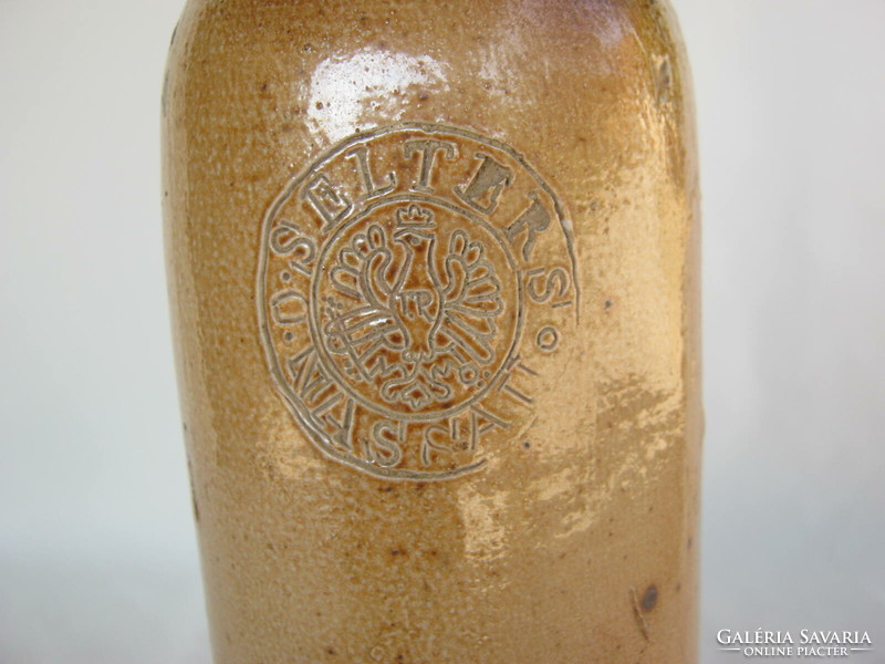 Nassau ceramic bottle bottle