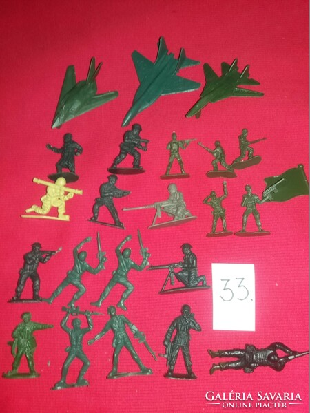 Retro stationery bazaar plastic toy soldier soldiers package in one pictures 33