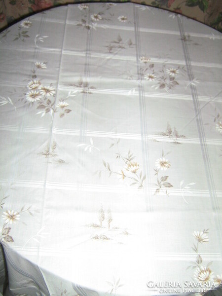 Beautiful white floral huge light damask tablecloth new