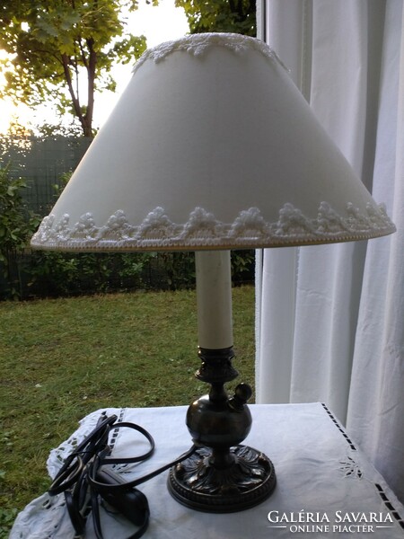 Antique bronze table lamp with shade!