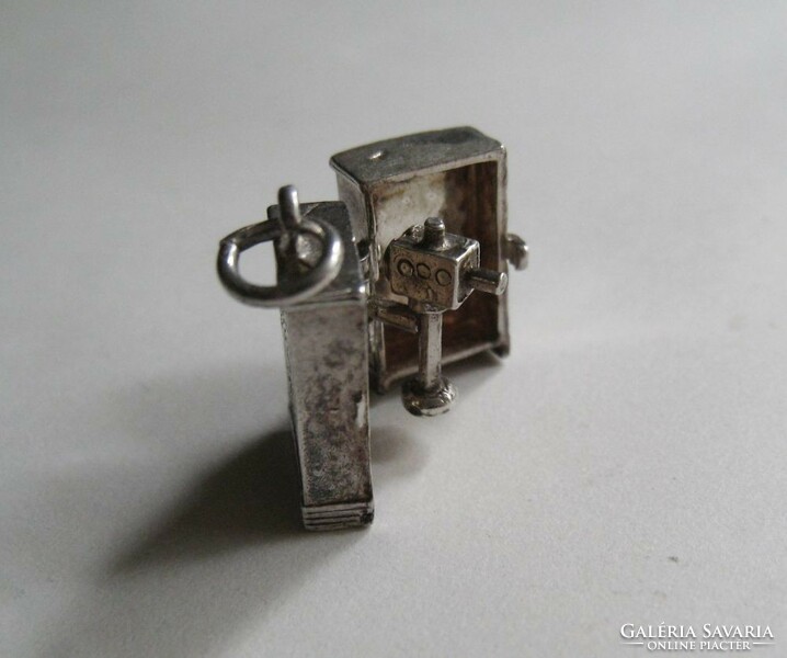 Silver TV pendant, with video camera, can be opened! An old English piece!