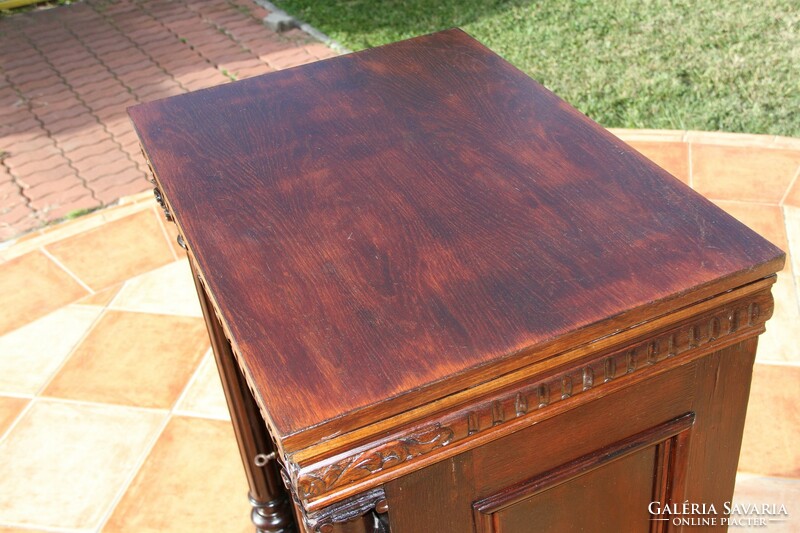 Tin German chest of drawers, wardrobe