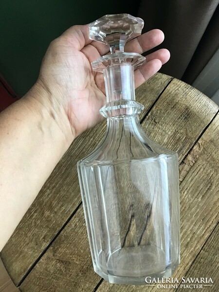 Antik hámozott üveg palack