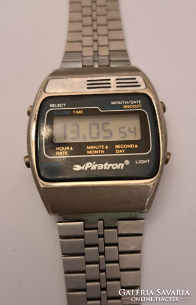 Piratron men's wristwatch