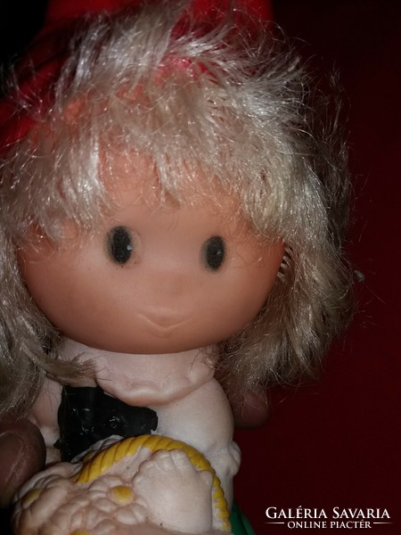 1960-s évek CCCP végig gumi hajas Piroska játék figura baba 27 cm a képek szerint