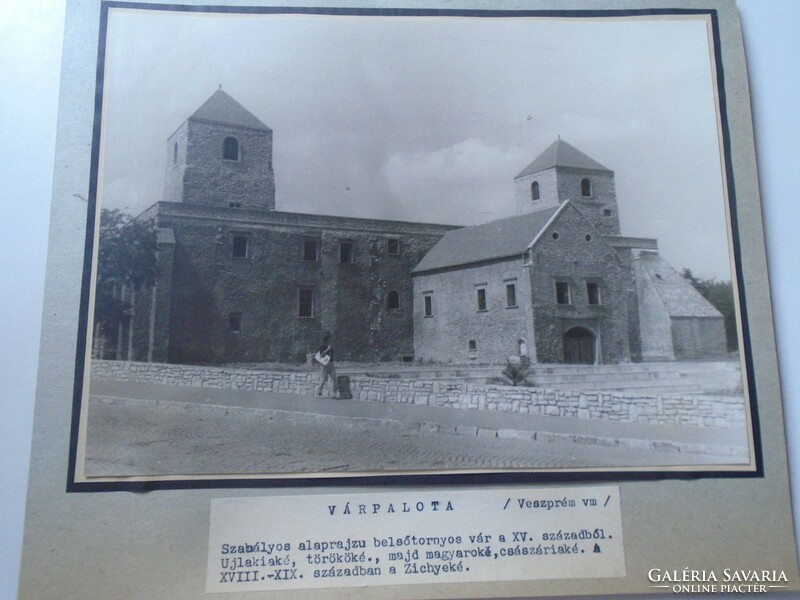 D198457 VÁRPALOTA  Várpalotai vár -Veszprém vm. régi nagyméretű fotó 1950's évek kartonra kasírozva