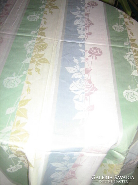 Beautiful colorful rose damask tablecloth new