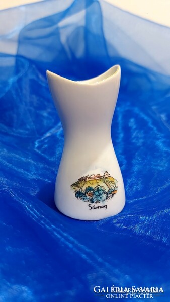 Aquincum porcelain vase. Sümeg
