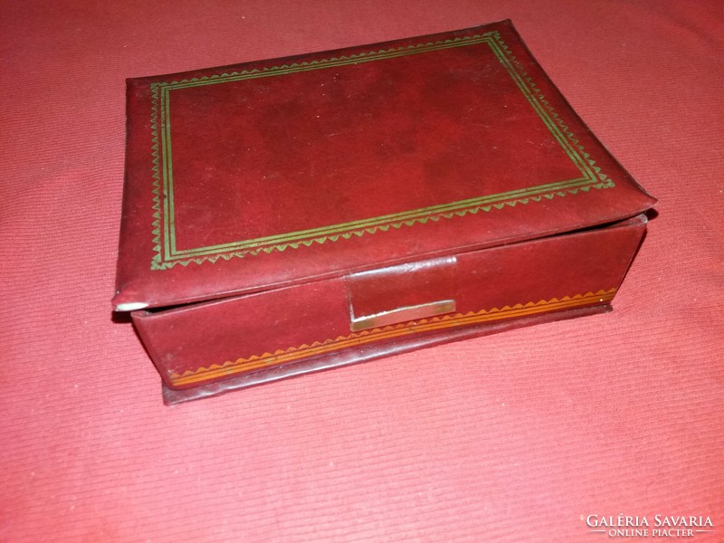 Old red artificial leather jewelry box inside blue velvet + mirror 16 x 14 x 4 cm according to the pictures