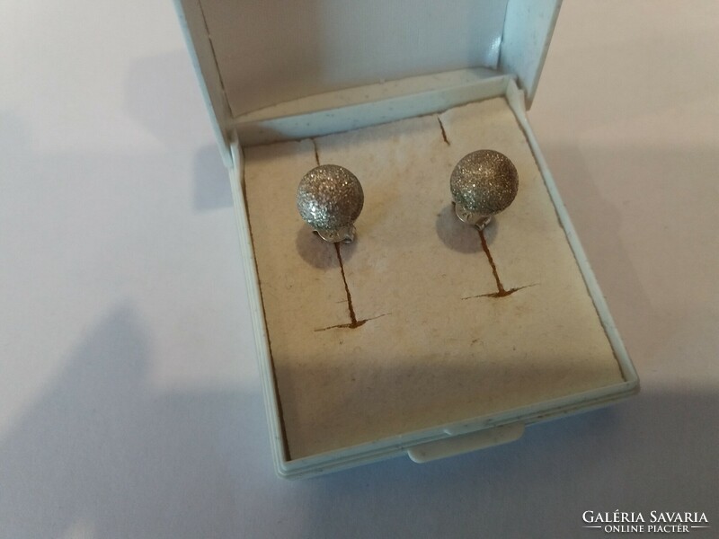 Silver earring ball