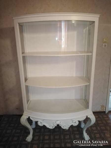 Neo-baroque provence display case