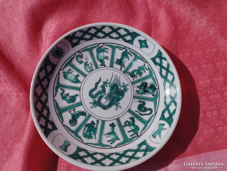Horoszkópos porcelán tányér, a sárkány éve