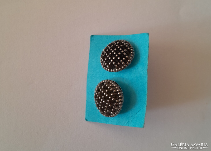 Earrings (unique, simple plug-in - handmade items)