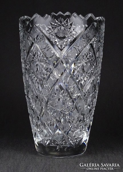 1O850 old polished crystal vase 16 cm