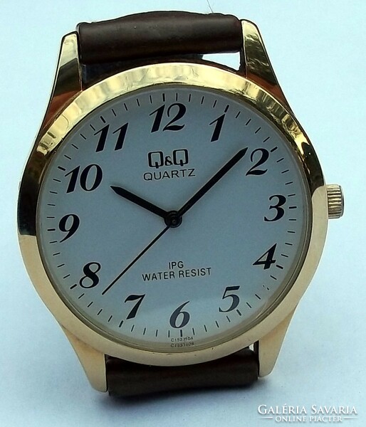 Q&q leather men's watch
