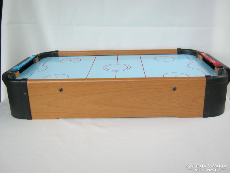 Air hockey board game