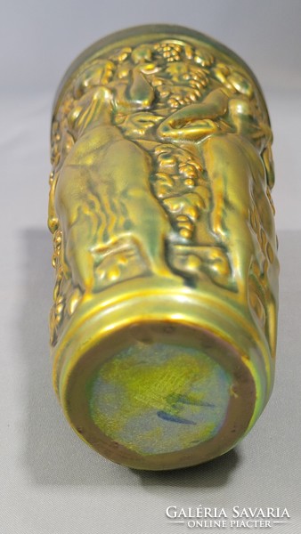 Zsolnay váza - szüretelő pohár