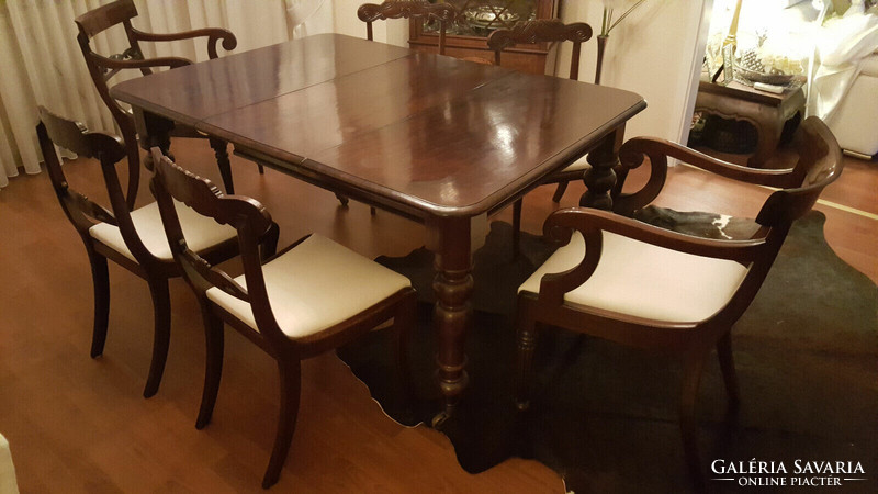 Antik mahagoni angol barok kinyitható étkezőasztal 6 székkel 102x102x76cm