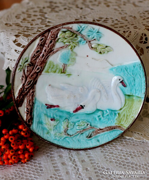 Rarity! Antique majolica plate, pair of swans with decor, nail mine (?)