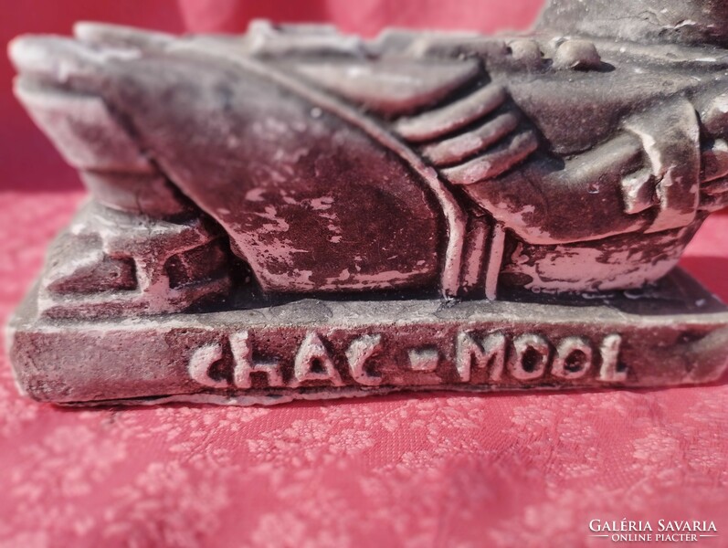 Chac-Mool, mezoamerikai azték mészkő szobor