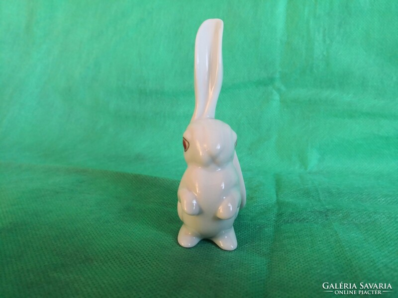 Herend porcelain red-eyed white bunny (rabbit)