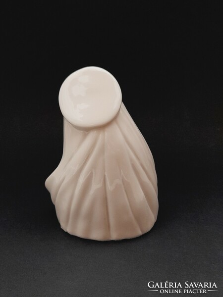 Szűz Mária kicsi porcelán szobor, 10,5 cm (JH)