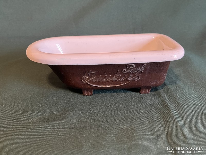 Junkers buderus cast iron enameled advertising tub. 1920 - 1930 (F0001)