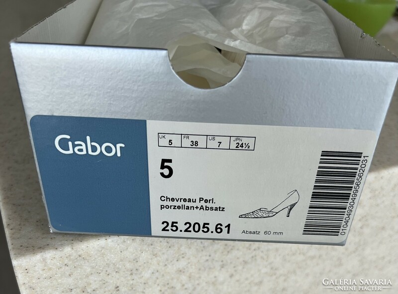 GABOR elegáns alkalmi sevróbőr cipő 38-as, gyöngyház fehér (porcelán) színű