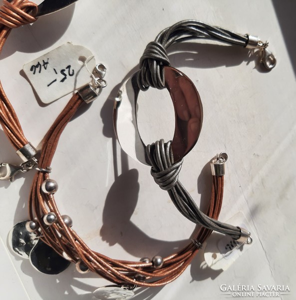 Bracelet with leather strap, silver 925, combined elegant design!