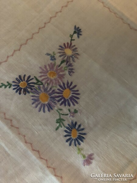 100% (Avatott) linen tablecloth, table cloth with floral embroidery, handmade