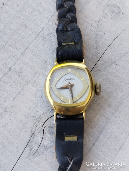Art deco zentra women's wristwatch