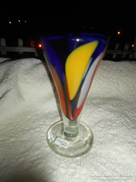 Vastag-súlyos művész által szignált Studio üveg kehely - több színű üvegből