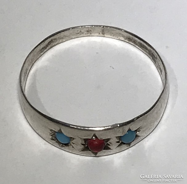Beautiful antique silver ring with stones in size 56! In person at mom park, or by post after a transfer