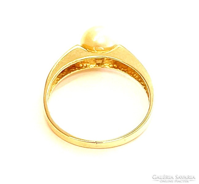 Gyöngy és brill köves sárga arany gyűrű 54M