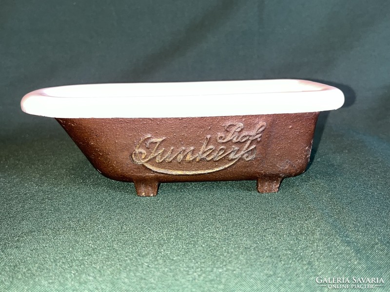 Junkers buderus cast iron enameled advertising tub. 1920 - 1930 (F0001)