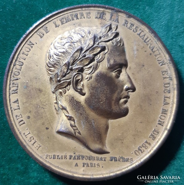 J.P. Montagny: I. Napóleon, aranyozott bronzérem, 1830, hamvainak hazahozatalára