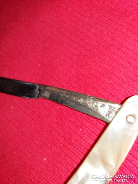 Antique Handlebar Razor Hairdresser Metal Blade with Pearl Handle Marked According to Pictures