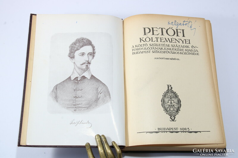 1923 - Petőfi költeményei - Dúsan ezüstözött kötésben intakt példány