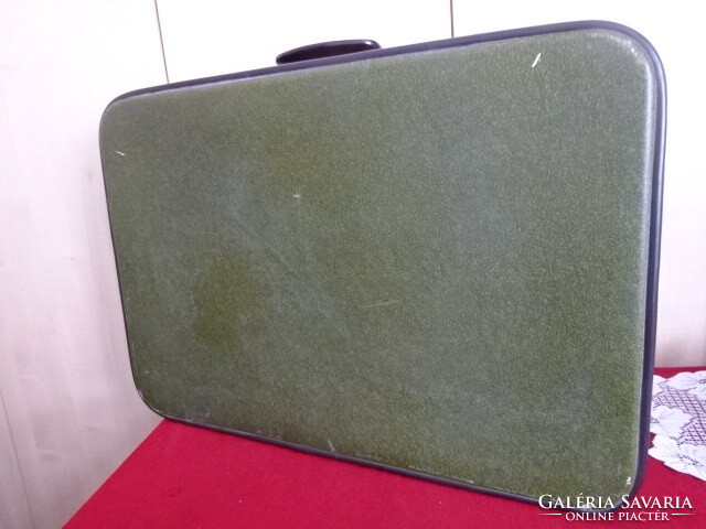 Czechoslovakian suitcase, light. Size: 66x45x17 cm. Jokai.