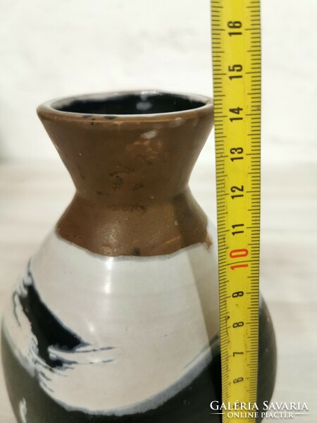 Gorka lívia ceramic vase.