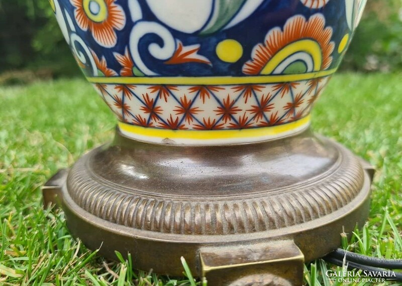 Art Nouveau table lamp with a porcelain body