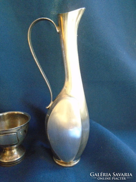 3 antique ardeco vases with handles, empire-style milk-colored spout and an egg holder