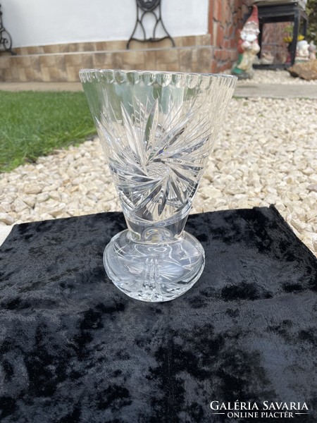 20 cm magas Gyönyörű Forgócsillag mintás Kristály váza, Gyűjtői szép, váza