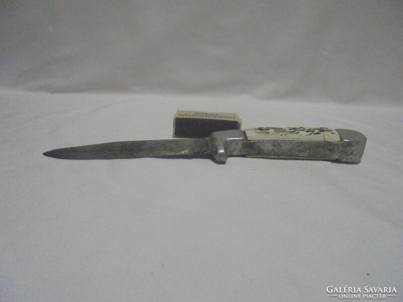 Old hunting dagger