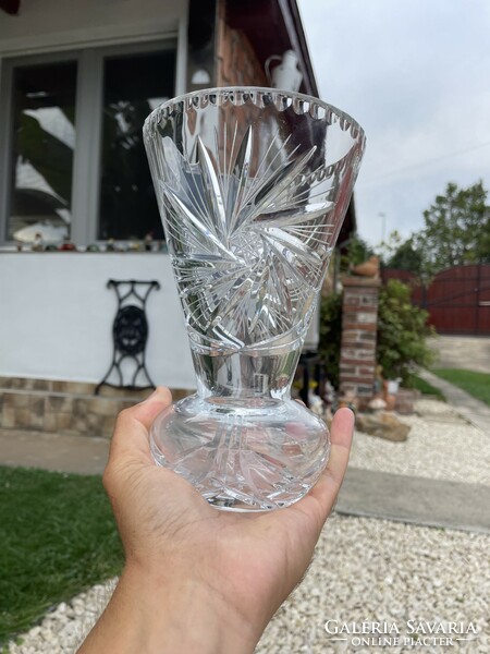 20 cm magas Gyönyörű Forgócsillag mintás Kristály váza, Gyűjtői szép, váza